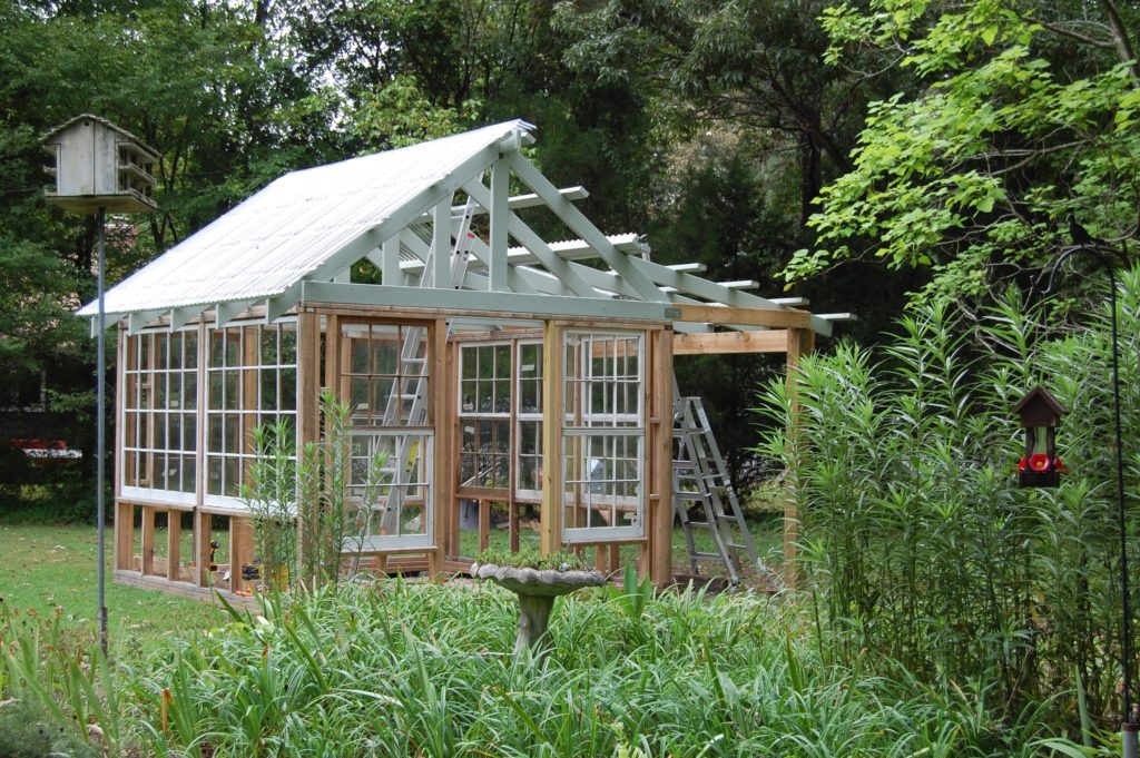 Upcycled greenhouse - the roof
