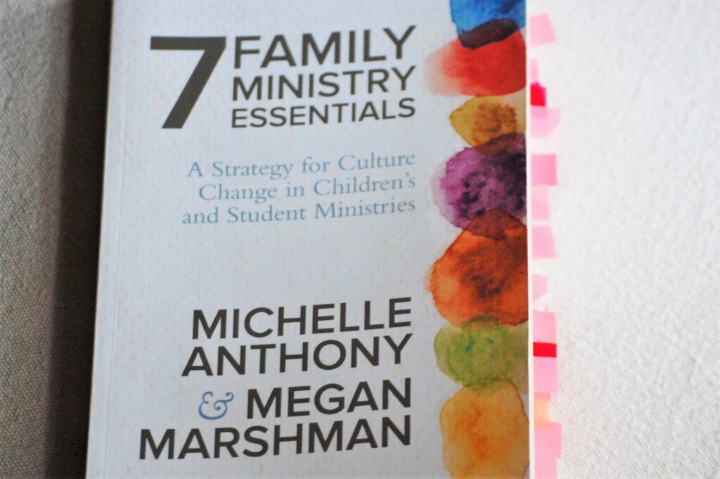 7 family ministry essentials/tidybrownwren.com